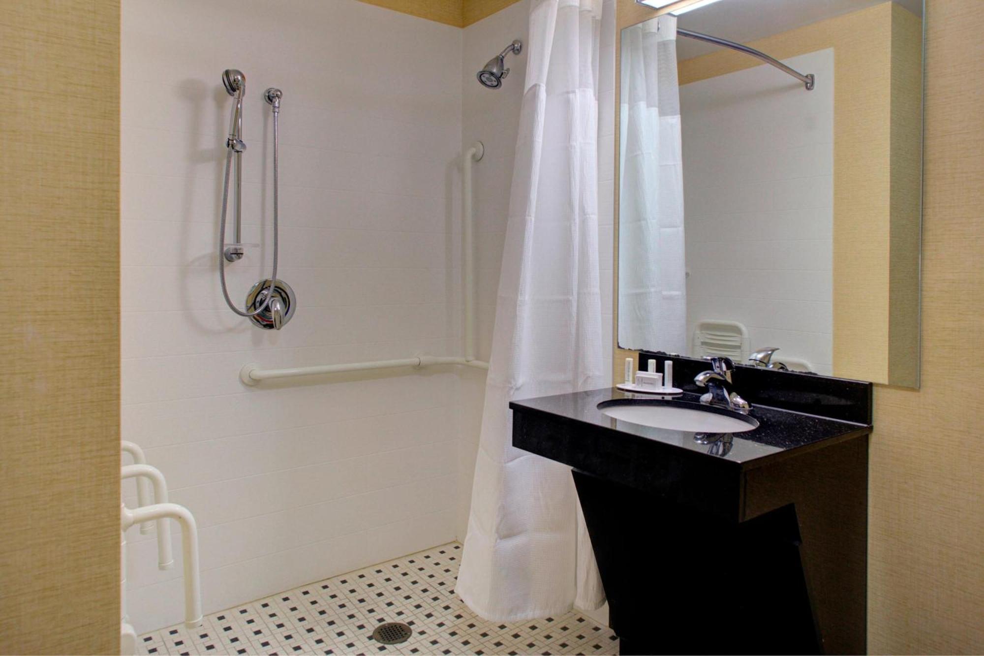 Fairfield Inn And Suites By Marriott Montgomery Eastchase Екстериор снимка