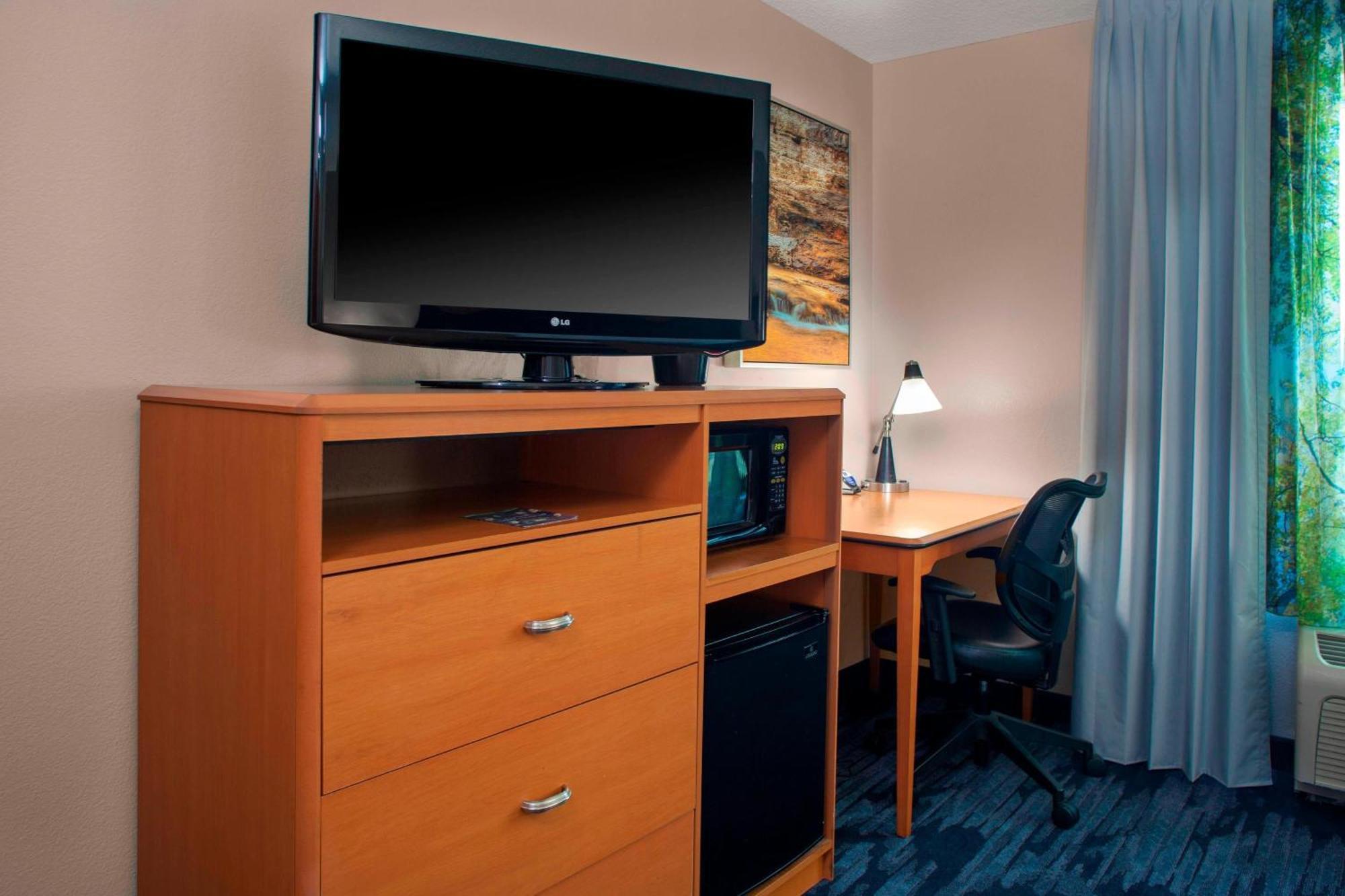 Fairfield Inn And Suites By Marriott Montgomery Eastchase Екстериор снимка