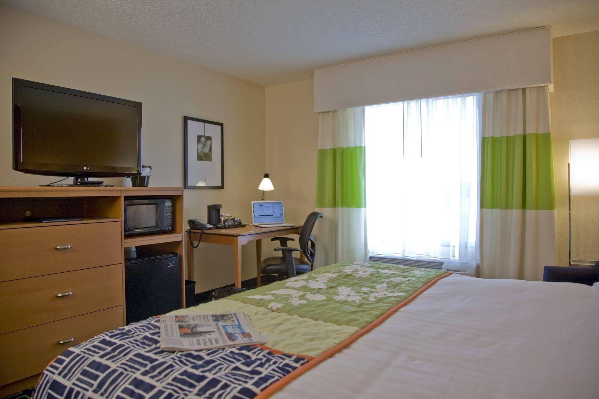 Fairfield Inn And Suites By Marriott Montgomery Eastchase Екстериор снимка